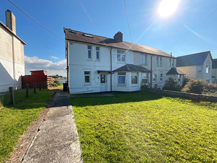 1 Bedroom Flat To Rent In Berries Mount, Bude, EX23