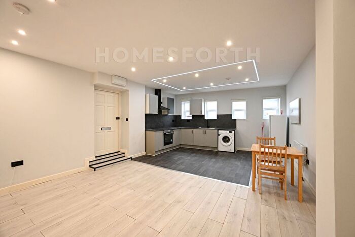 Studio To Rent In Bellegrove Road, Welling, DA16