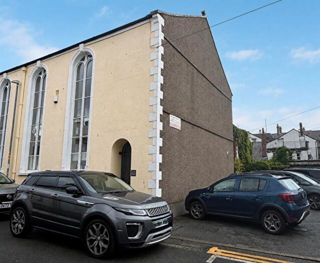 3 Bedroom Semi-Detached House For Sale In Chapel Street, Beaumaris, LL58