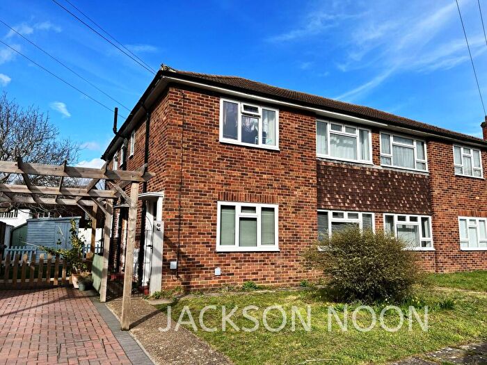 2 Bedroom Ground Maisonette To Rent In Ladbroke Road, Epsom, KT18