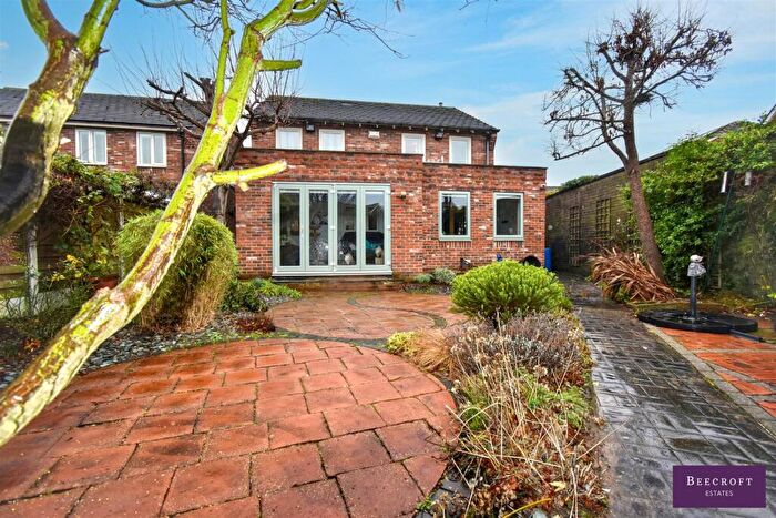 4 Bedroom Detached House For Sale In Moorlands Court, Wath-Upon-Dearne, Rotherham, S63