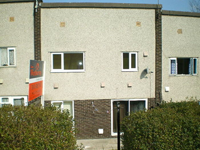 2 Bedroom Terraced House To Rent In Cottingley Drive, Leeds, West Yorkshire, LS11