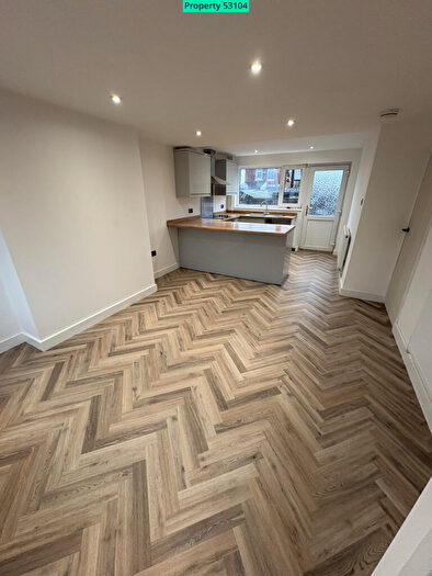 3 Bedroom Semi Detached House To Rent In Ouseburn Road, Blackburn, BB2