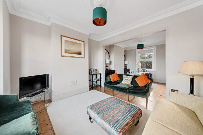 4 Bedroom Terraced House For Sale In Albyn Road, London, SE8