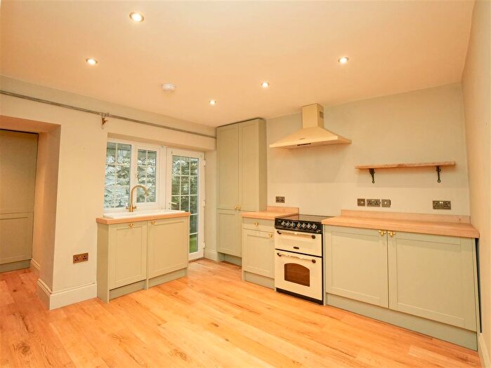2 Bedroom Terraced House For Sale In South View, East End, Ampleforth, YO62