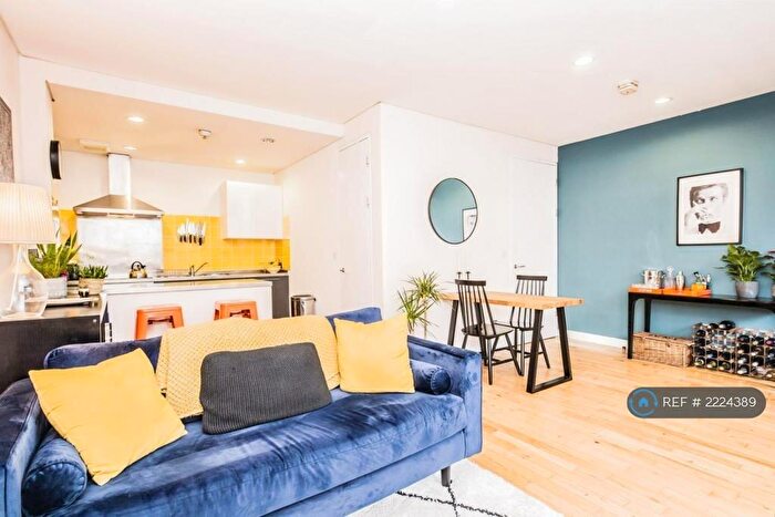 1 Bedroom Flat To Rent In The Burton Building, Manchester, M4