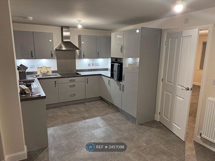 4 Bedroom Detached House To Rent In Bevin Close, New Rossington, Doncaster, DN11