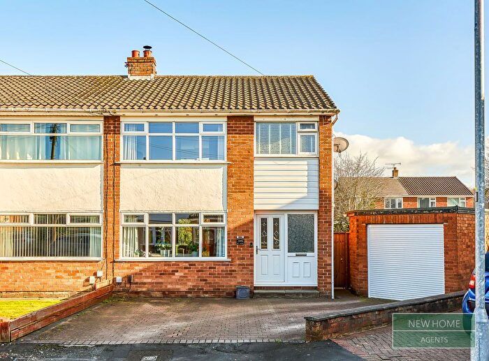 3 Bedroom Semi Detached House For Sale In Malhamdale Avenue Rainhill, Prescot, L35