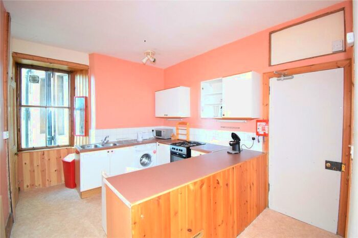 3 Bedroom Apartment To Rent In Dalkeith Road, Newington, Edinburgh, EH16