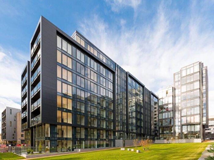 1 Bedroom Flat To Rent In Simpson Loan, Quartermile, Edinburgh, EH3