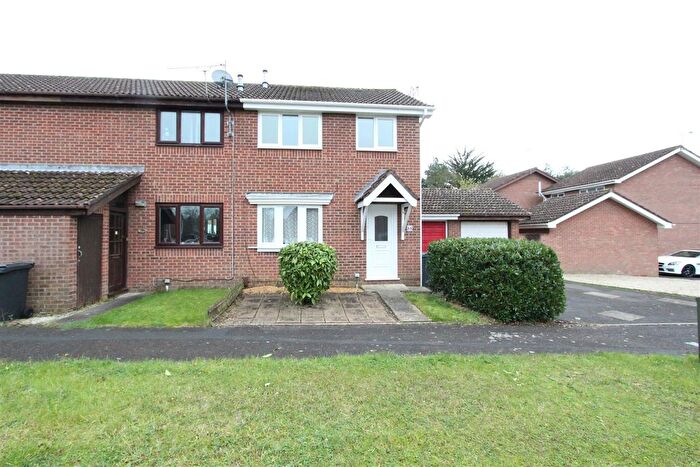 3 Bedroom Semi-Detached House To Rent In Godmanston Close, Poole, BH17
