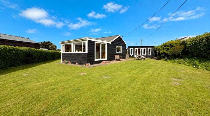 3 Bedroom Detached Bungalow For Sale In Leadengate Close, Croyde, EX33