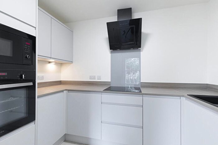 1 Bedroom Apartment To Rent In London Road, Cheltenham, GL52