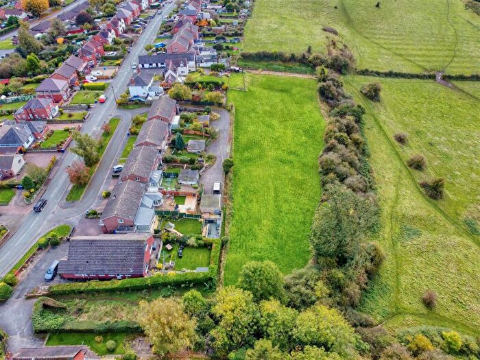 9 Bedroom Detached House For Sale In Rosemary Cottage & Little Park Holiday Homes, Tutbury, DE13