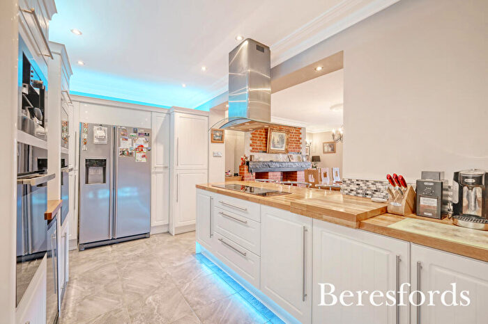 4 Bedroom Detached House For Sale In Marshes, Burnham-on-Crouch, CM0