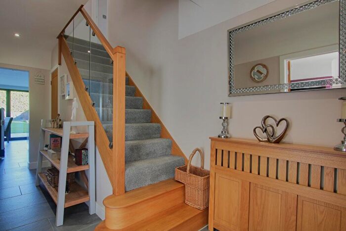 5 Bedroom Detached House For Sale In Nursling, Southampton, SO16
