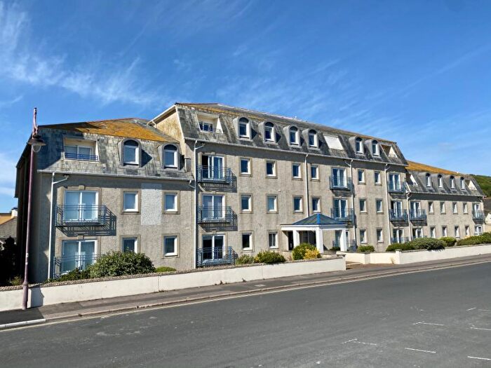 2 Bedroom Apartment To Rent In Norcombe Court, Seaton, EX12