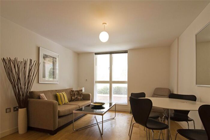 2 Bedroom Flat To Rent In Water Gardens Square, London, SE16