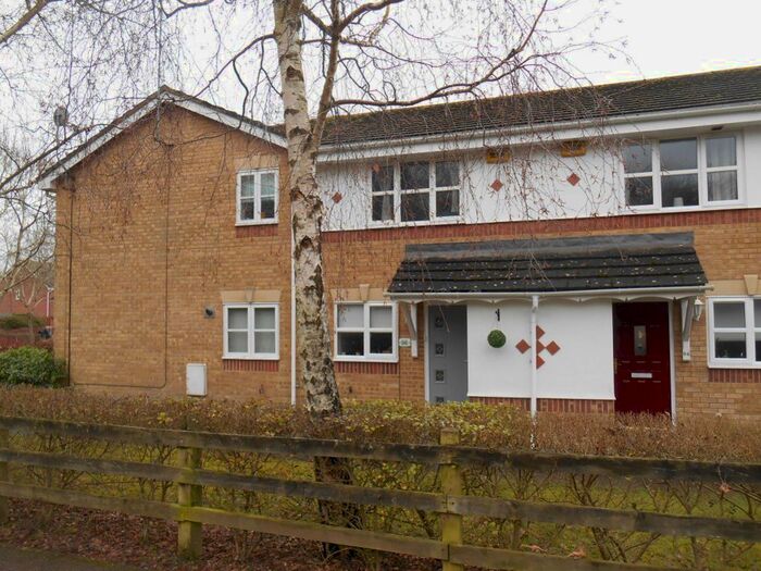 2 Bedroom Property To Rent In Byewaters, Watford, WD18