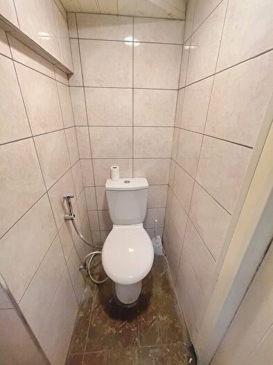 1 Bedroom End Of Terrace House To Rent In Waterbeach Road, Slough, SL1