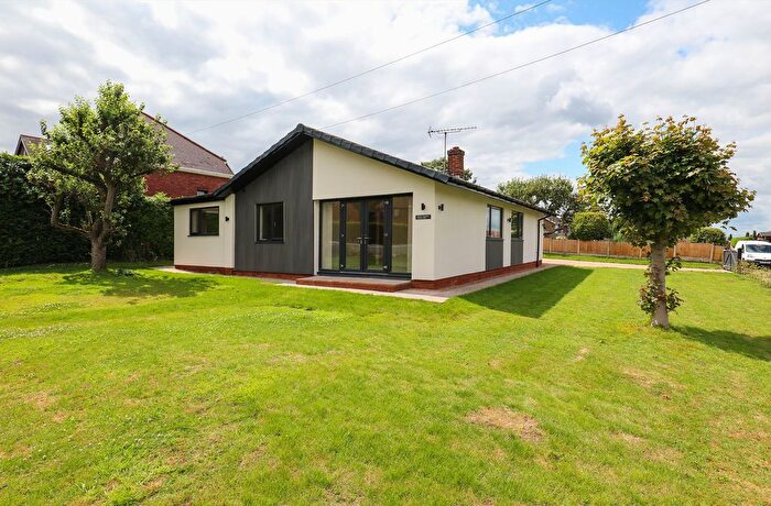 4 Bedroom Detached Bungalow For Sale In Kiveton Lane, Todwick, S26