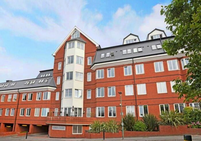 1 Bedroom Flat To Rent In Sutton Court Road, Sutton SM1