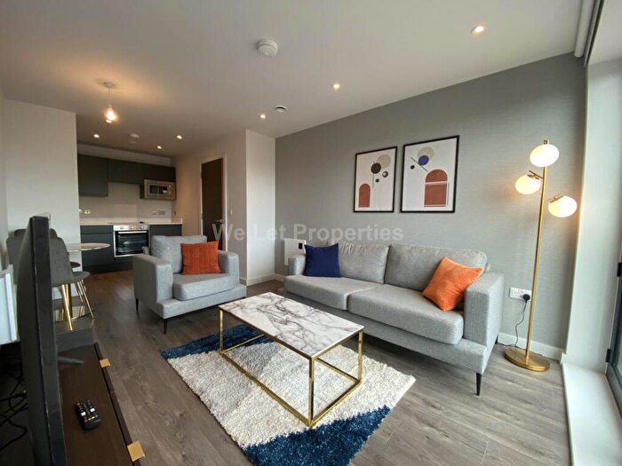 1 Bedroom Apartment To Rent In Commerce Quay, Salford, M5