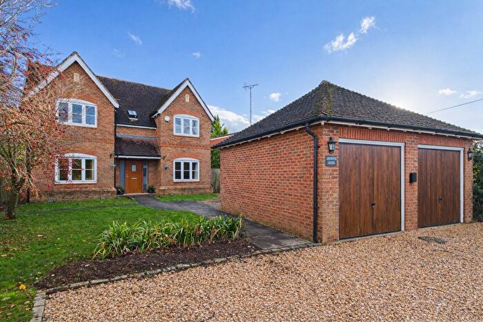 5 Bedroom Detached House For Sale In Lower Icknield Way, Chinnor, Oxfordshire, OX39