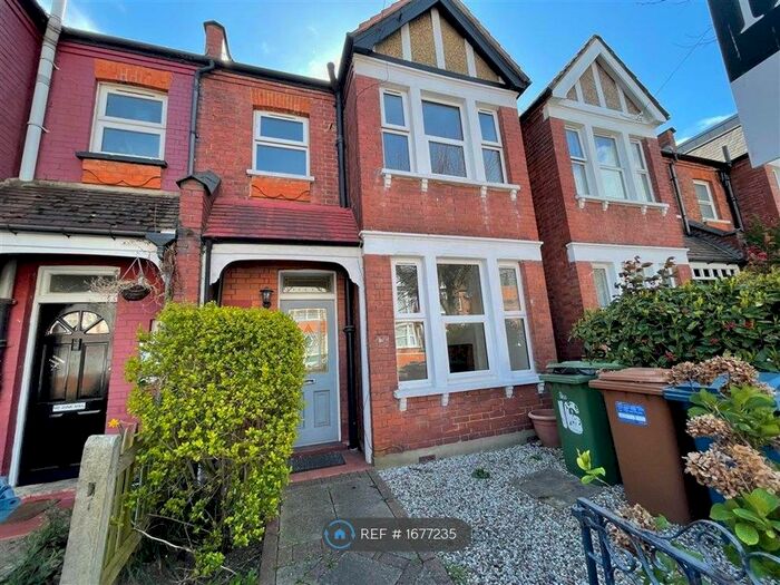 3 Bedroom Terraced House To Rent In Bruce Road, Harrow, HA3