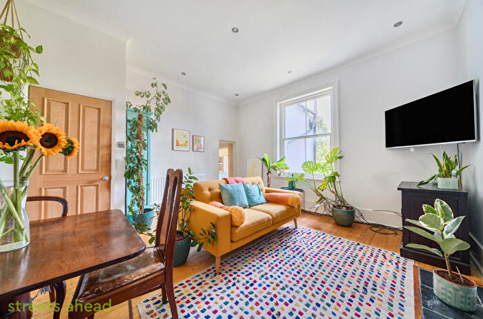 2 Bedroom Apartment To Rent In Anerley Road, London, SE20