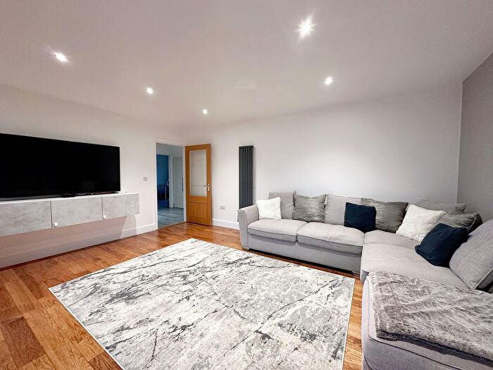 5 Bedroom Detached House To Rent In Cowslip Close, Doddington, March, PE15