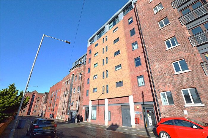 2 Bedroom Apartment To Rent In Lydia Ann Street, Liverpool, Merseyside, L1
