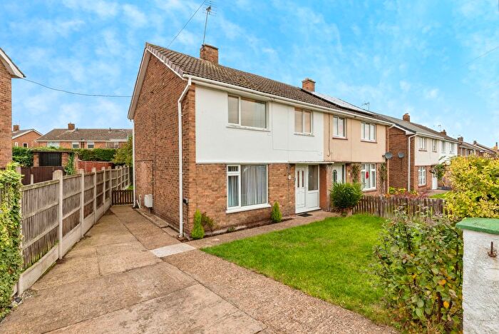 3 Bedroom Semi-Detached House For Sale In Cedar Lane, New Ollerton, Newark, NG22