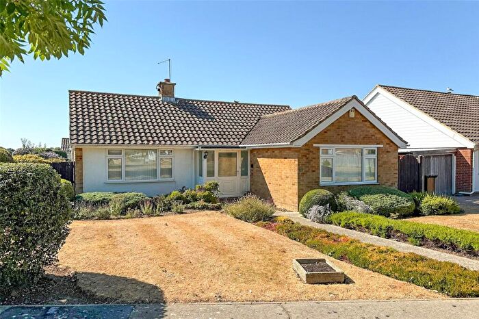 2 Bedroom Bungalow For Sale In Highdown Drive, Littlehampton, West Sussex, BN17