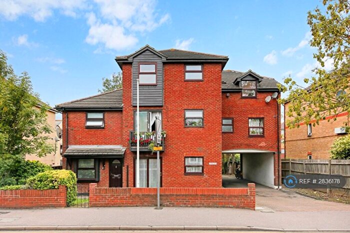 1 Bedroom Flat To Rent In South Street, Romford, RM1