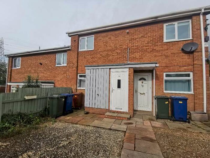 Houses for sale & to rent in NE15 8QL, Doddington Close, Lemington