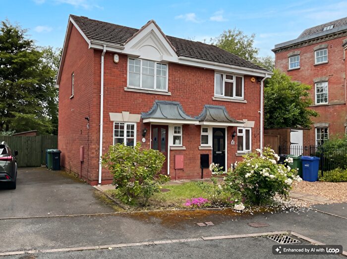 2 Bedroom Semi-detached House For Sale In Cameo Drive, Amblecote, Stourbridge, DY8