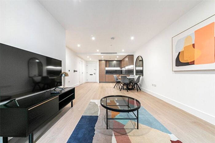 1 Bedroom Apartment To Rent In Palmer Road, London, SW11