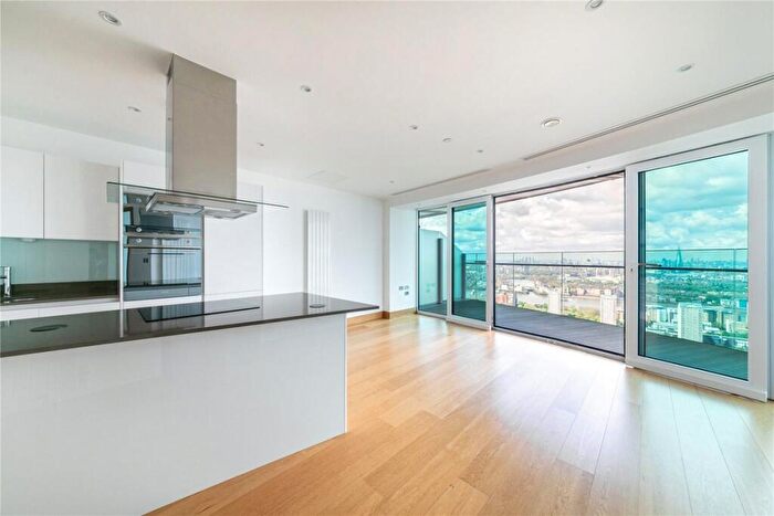 2 Bedroom Flat For Sale In Crossharbour Plaza, London, E14