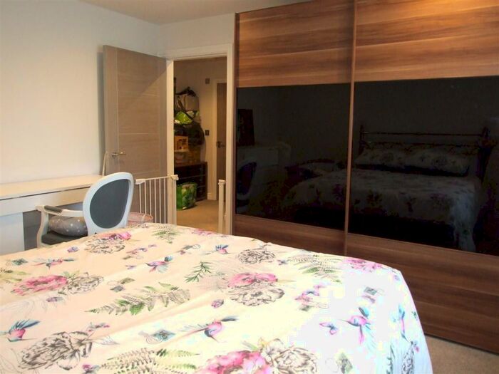 1 Bedroom Apartment To Rent In Chequers Lane Walton On The Hill Surrey, KT20