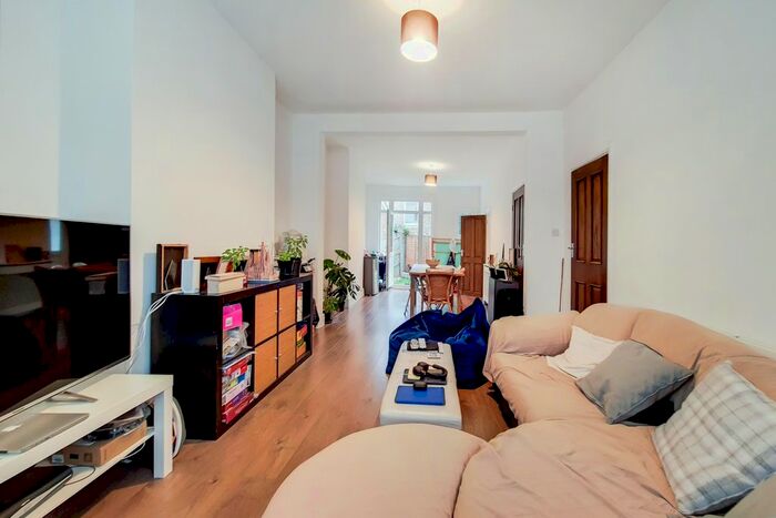 3 Bedroom Semi-Detached House To Rent In Crowborough Road, London, SW17