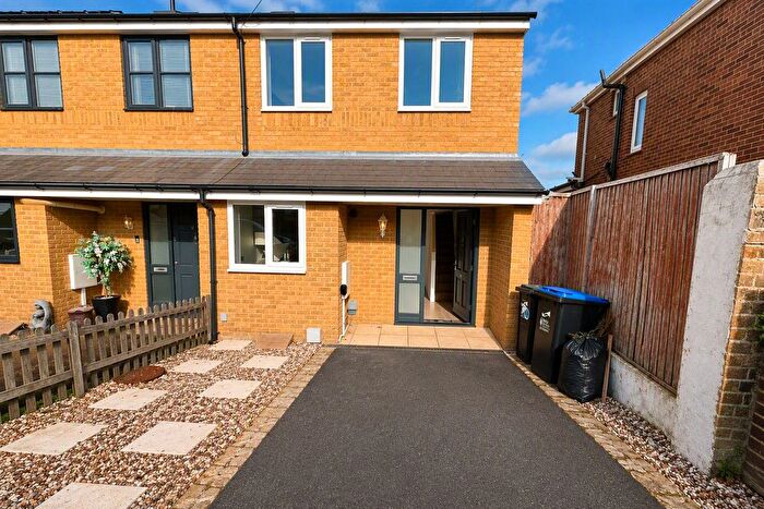3 Bedroom End Of Terrace House For Sale In Belmont Road, Westgate-On-Sea, Kent, CT8