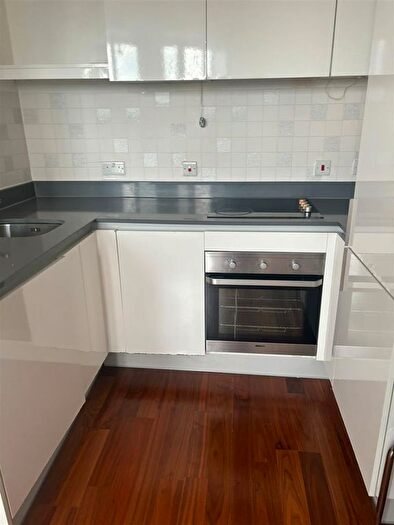 1 Bedroom Flat To Rent In Hagley Road, Edgbaston, Birmingham, B16