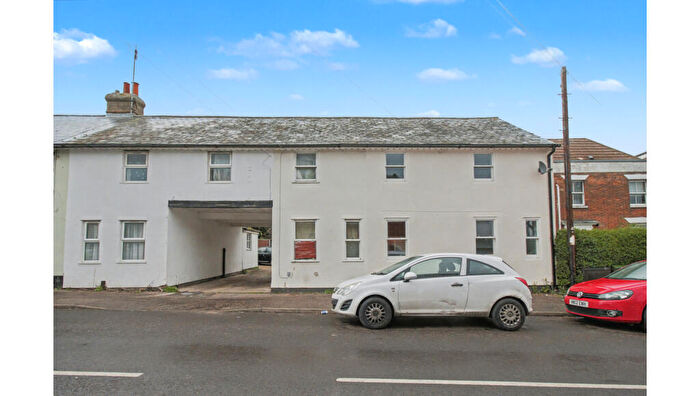 1 Bedroom Terraced House For Sale In Hythe Hill, Colchester, Essex, CO1