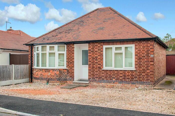 2 Bedroom Detached Bungalow To Rent In Rufford Road, Long Eaton, Nottingham, NG10