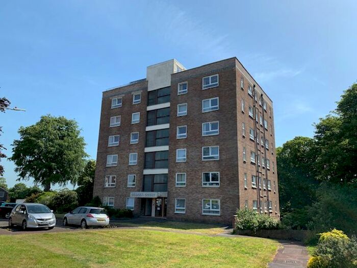 1 Bedroom Flat To Rent In Cleeve Lodge Close, Downend, Bristol, BS16