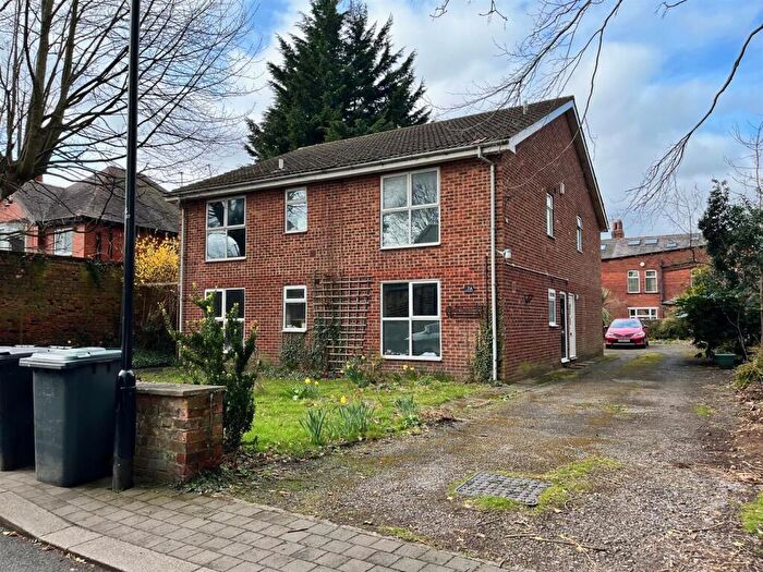 1 Bedroom Apartment To Rent In North Grange Road, Leeds, LS6