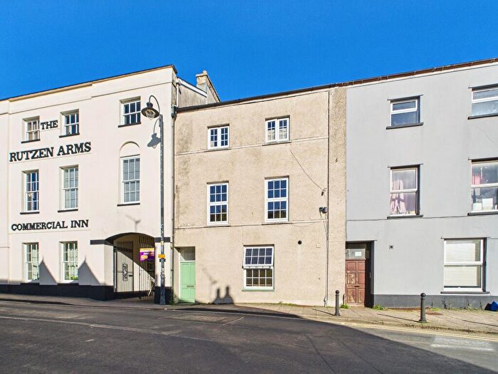 1 Bedroom Flat To Rent In Castle Terrace, Narberth, SA67