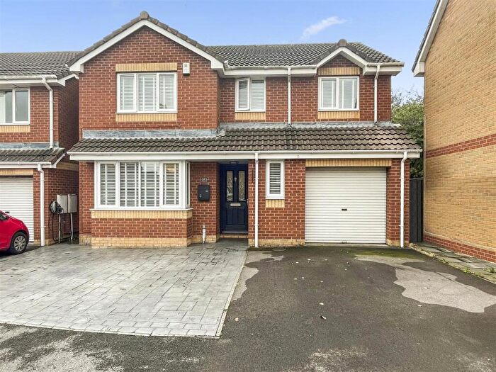 4 Bedroom Detached House For Sale In Juniper Way, Bradley Stoke, Bristol, BS32
