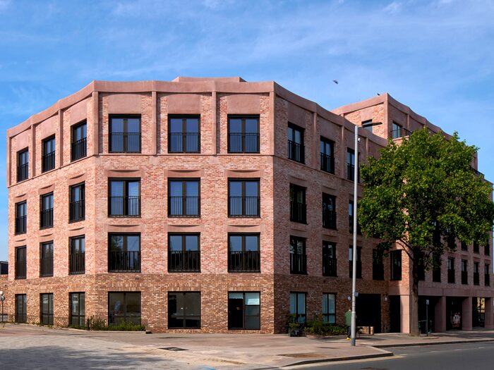 1 Bedroom Flat For Sale In Forest Road, London, E17